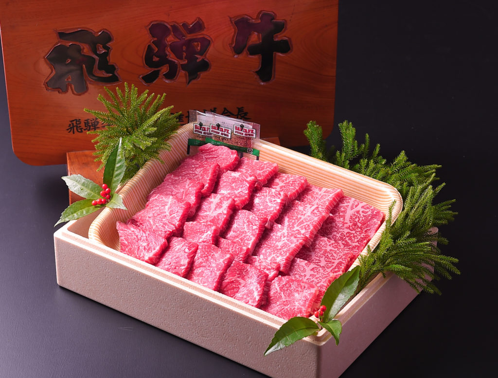 68飛騨牛もも焼肉・500g | 株式会社フィッシェル